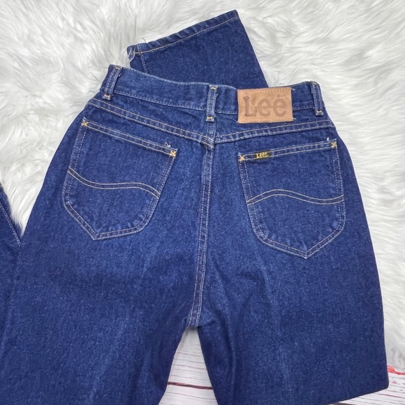 👖VINTAGE |•LEE•| Dark Wash Old School Mom Super High Rise Jeans Size 10 Petite - Picture 3 of 10